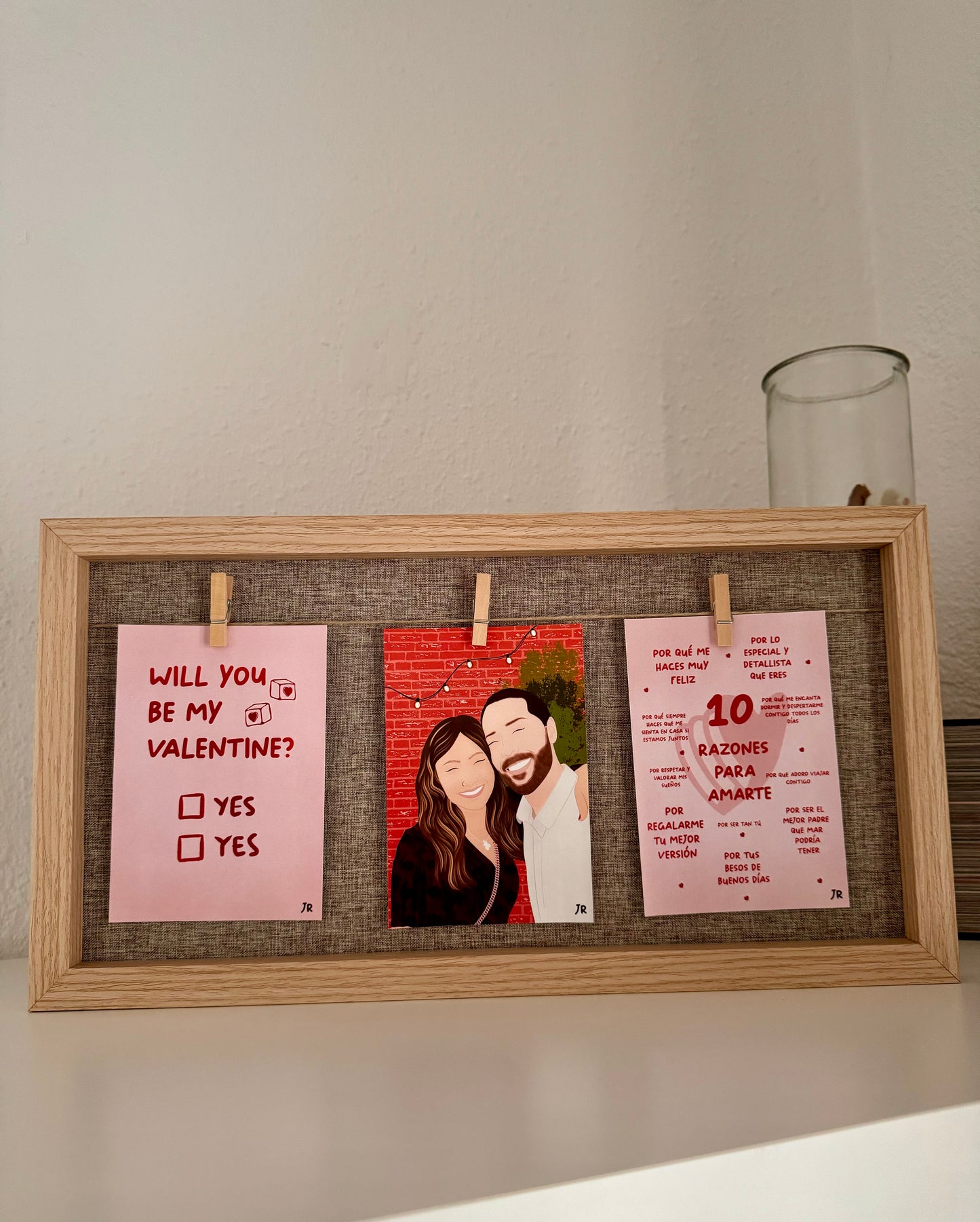 Only You – Set de 3 Ilustraciones Personalizadas con Fondo Acuarela + Marco Alargado (Madera Clara, Oscura o Blanca)