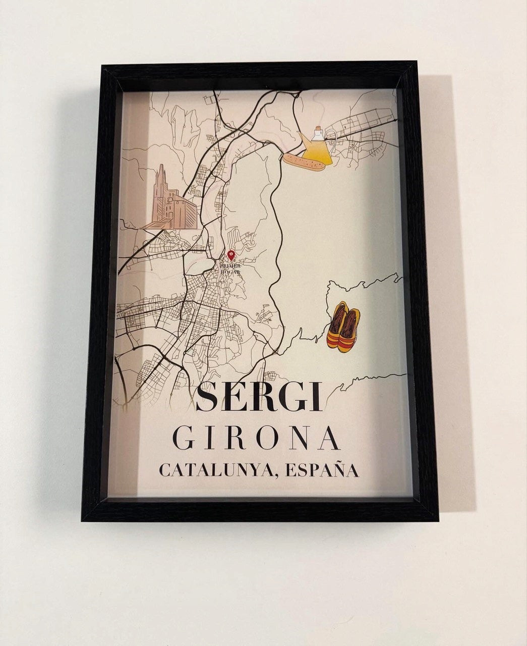 Cuadro de mapa urbano personalizado con nombres y pines de localización de JR.Ilustracions.