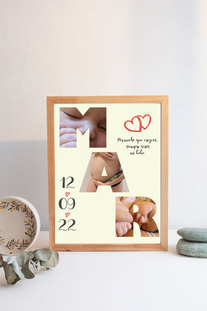 Cuadro personalizado de nacimiento con collage de fotos en letras del nombre del bebé y marco de madera clara.