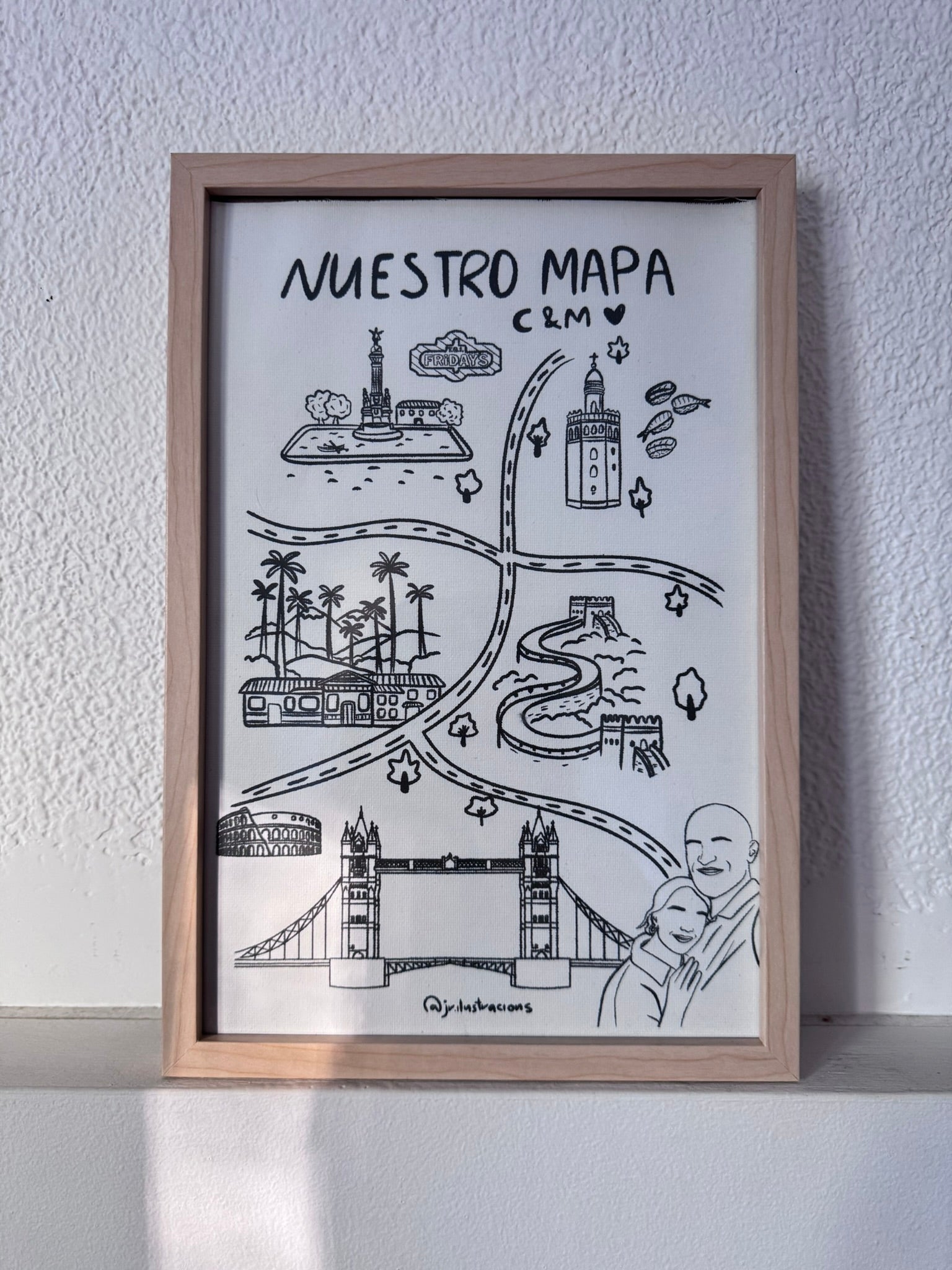 Detalle de mapa ilustrado a mano en blanco y negro con monumentos y lugares importantes para regalar.